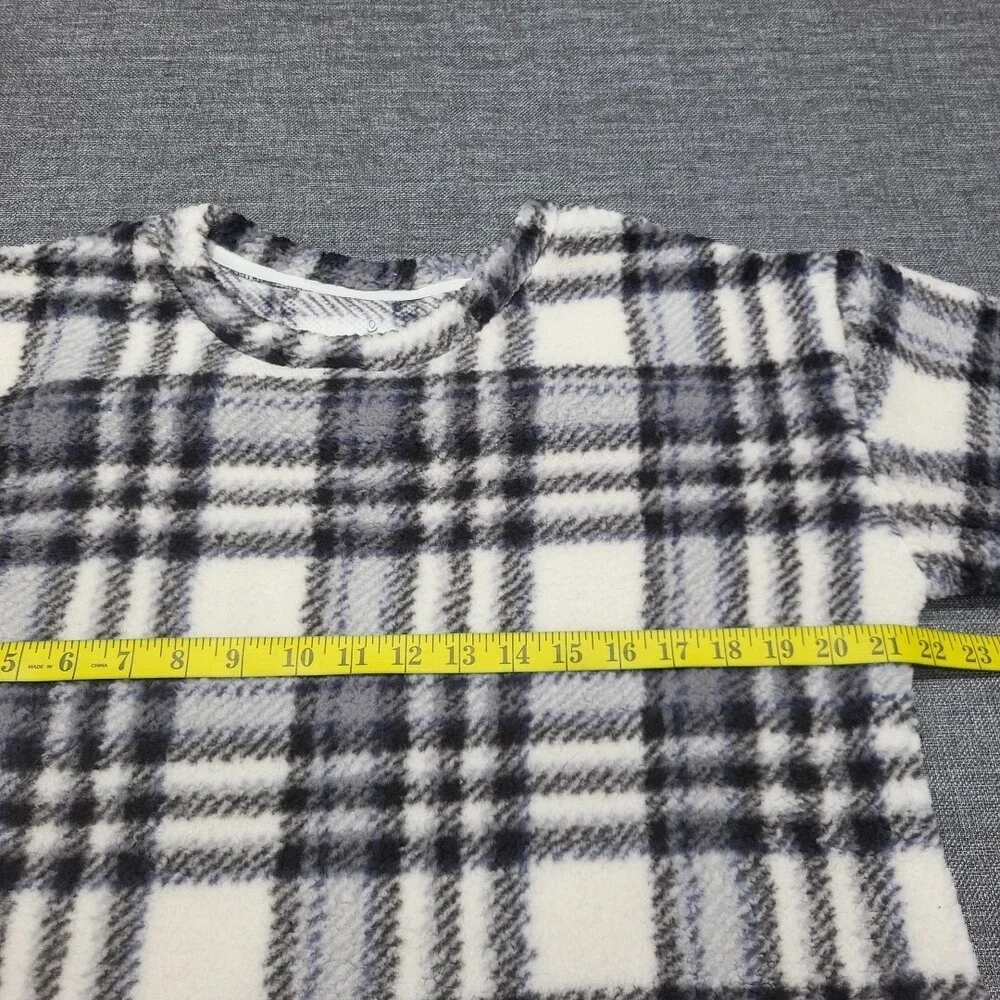 Cuddl Duds Womens Trendy Printed Cloud Fleece Pullover Medium Size Cozy Top